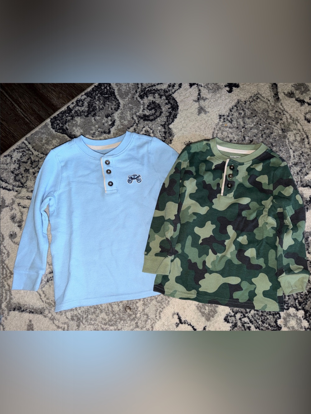 Garanimals Boys Long-Sleeve Henley Duo - Light Blue & Green Camo